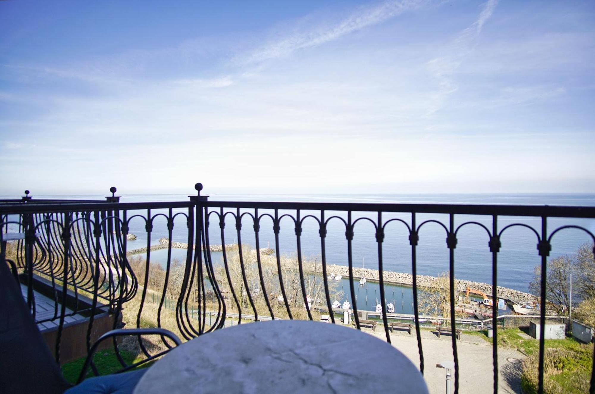 Ferienwohnung Mit Traumhaftem Meerblick - Haus Am Meer Fewo 11 Lohme Kültér fotó